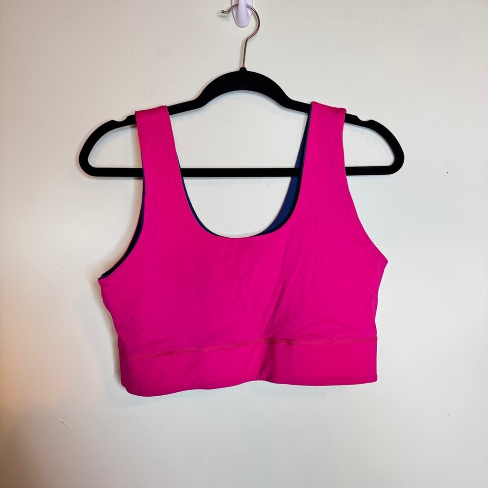 Reversible Pink and Blue Sports Bra Fabletics - Picture 5 of 6